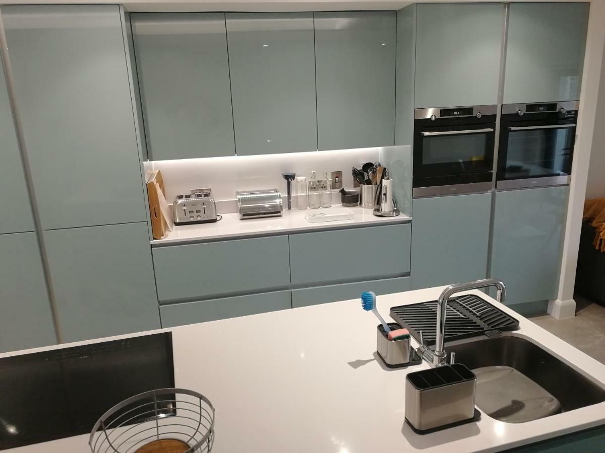 Portrush Luxury Apartment, Currangate ภายนอก รูปภาพ