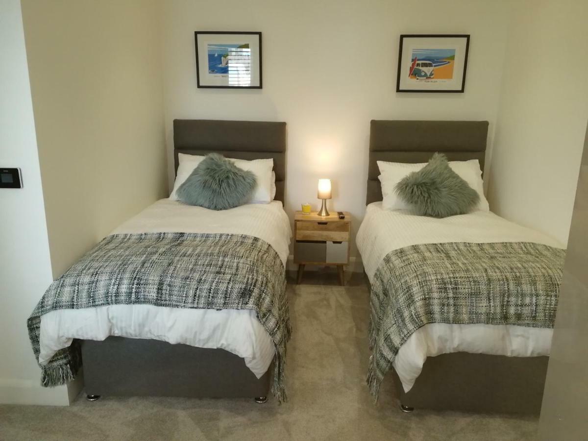 Portrush Luxury Apartment, Currangate ภายนอก รูปภาพ