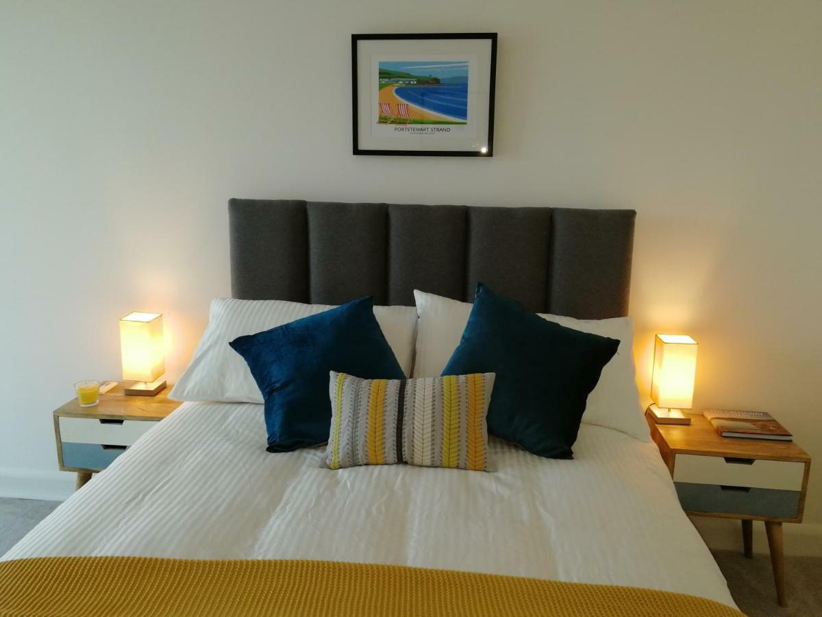 Portrush Luxury Apartment, Currangate ภายนอก รูปภาพ